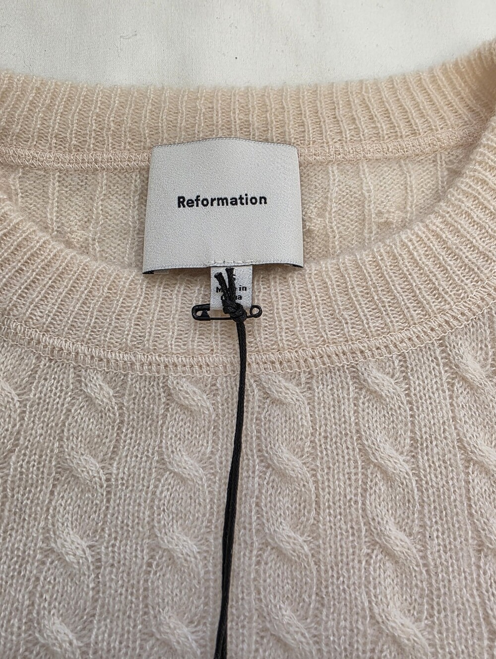 NWT Reformation Cashmere Boyfriend Sweater - Cream Cable - Small - Picture 8 of 12